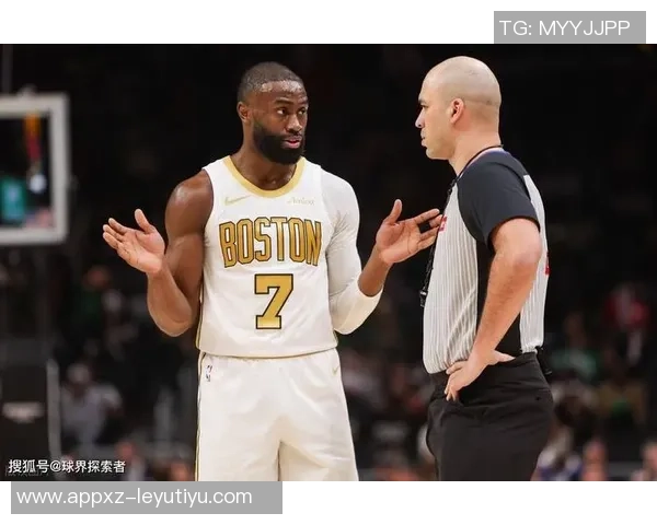 首节表现抢眼次节状态回落杰伦布朗半场数据分析与表现解读